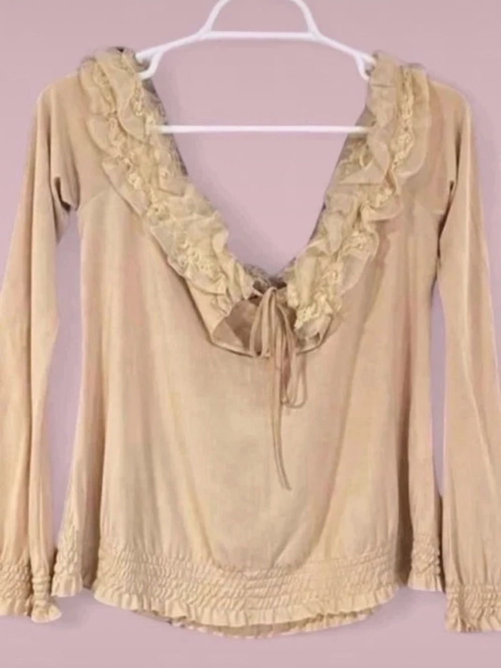 Vintage Y2K BISOU BISOU Tan Crêpe Off-Shoulder Raw Lace Ruffle Top Small Size T2